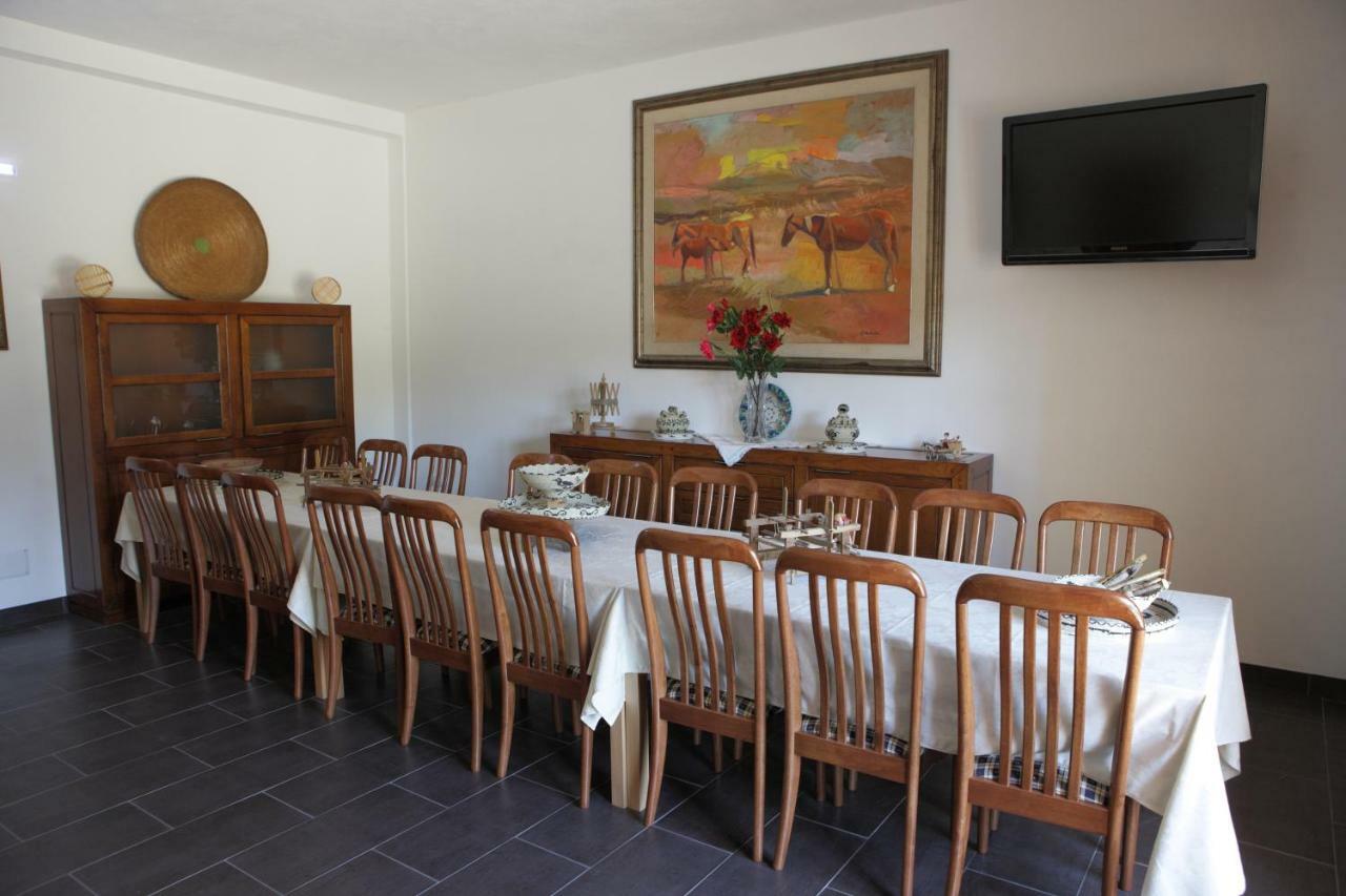 Agriturismo Amici Càbras Exteriér fotografie